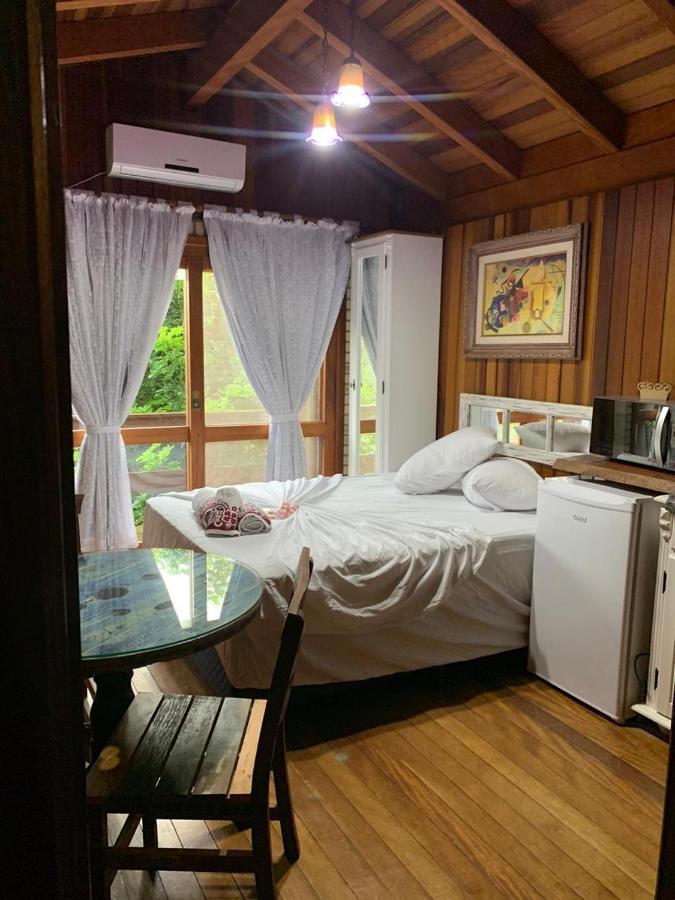 Pousada E Hostel Vale Do Rosa Praia do Rosa Ngoại thất bức ảnh
