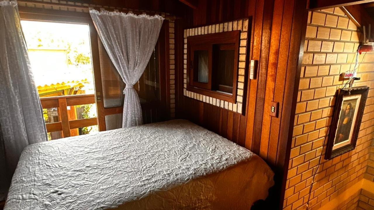 Pousada E Hostel Vale Do Rosa Praia do Rosa Ngoại thất bức ảnh