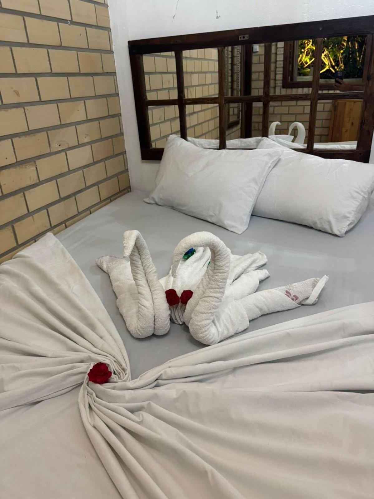 Pousada E Hostel Vale Do Rosa Praia do Rosa Ngoại thất bức ảnh